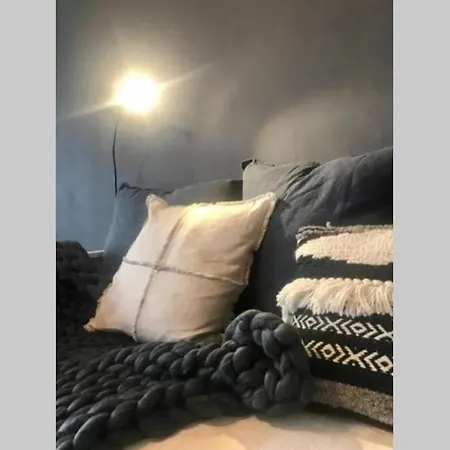 Design Ferienwohnung Mit Bergblick Und Schwimmbad